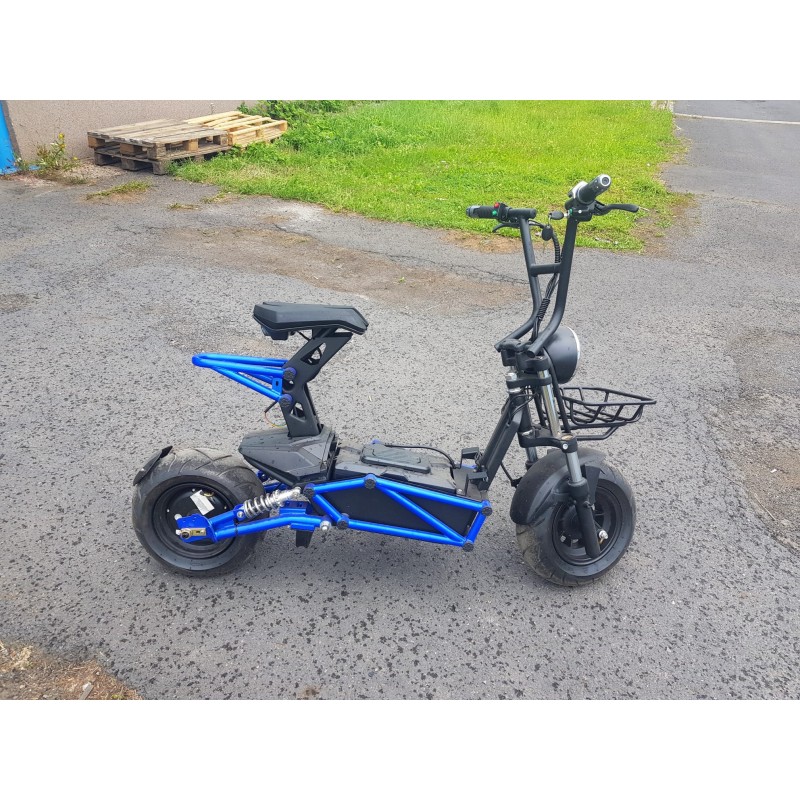 Elektroskútr Vosa 2000W