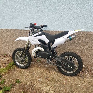 Cross 50ccm. Eshop-Mikšík